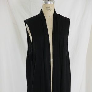 Black knit Women's 2X vest